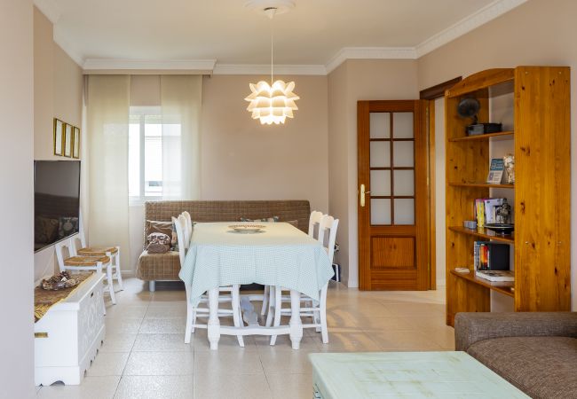 Apartamento en Mijas Costa - Cubo's Apartamento Tarajes La Cala