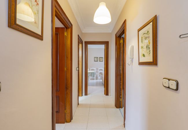 Apartamento en Mijas Costa - Cubo's Apartamento Tarajes La Cala