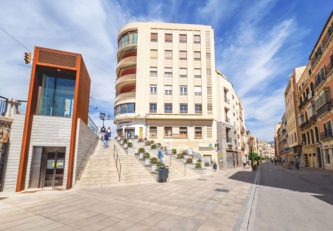 Apartamento en Málaga - Cubo's Apartamento 33 Carreteria 3B