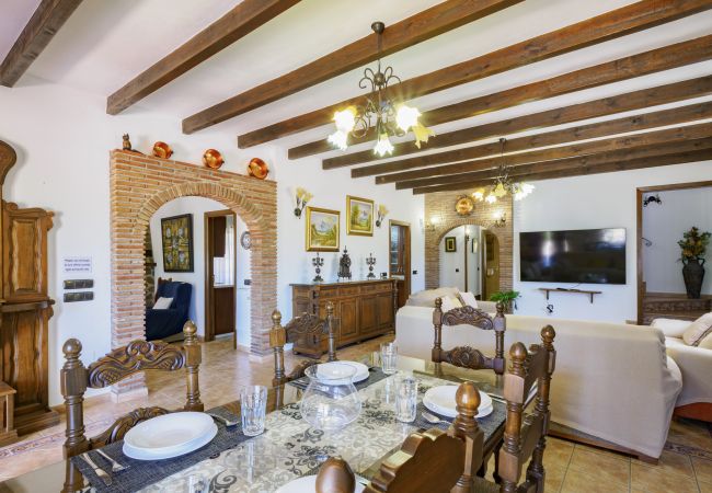 Villa en Alhaurín el Grande - Cubo's Villa Los Javieles