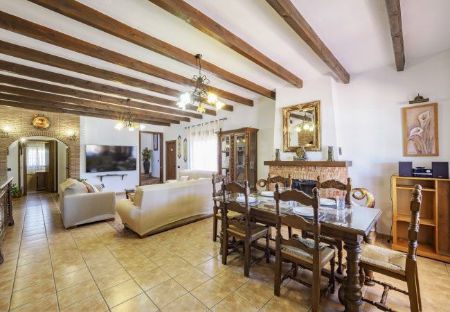 Villa en Alhaurín el Grande - Cubo's Villa Los Javieles
