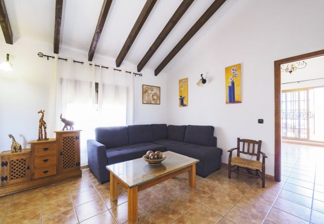 Villa en Alhaurín el Grande - Cubo's Villa Los Javieles