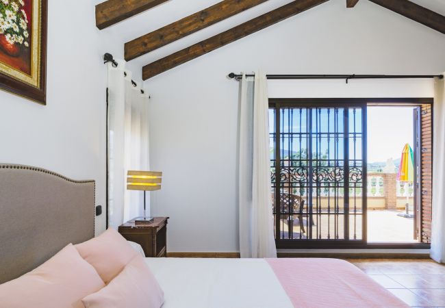 Villa en Alhaurín el Grande - Cubo's Villa Los Javieles
