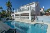 Villa vacacional con piscina en Vélez Málaga
