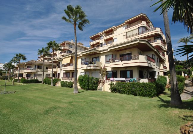 Piscina comuntaria cercana de este apartamento en Marbella