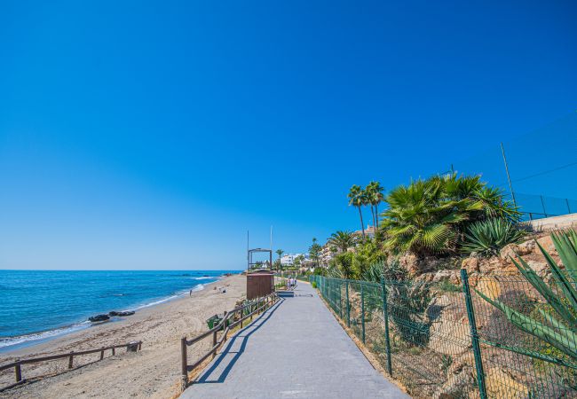 Playa cercana de este apartamento en Marbella