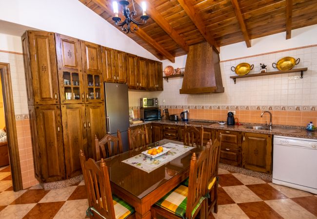 Cocina de esta finca en Alhaurín el Grande