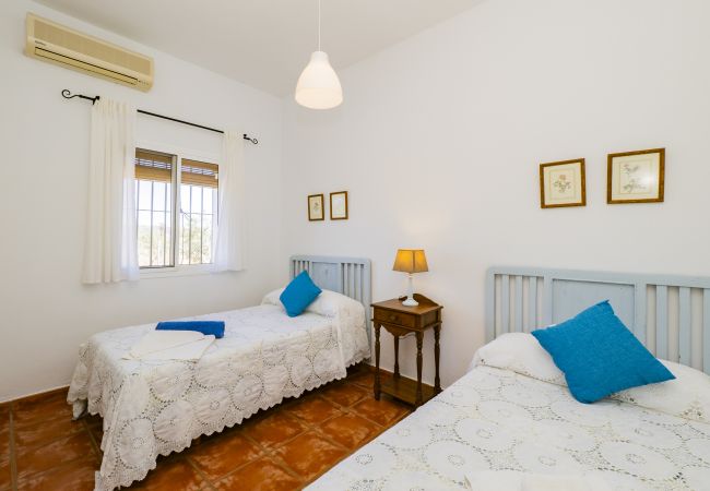 Casa rural en Alhaurin de la Torre - Cubo's Finca La Viña Angulo