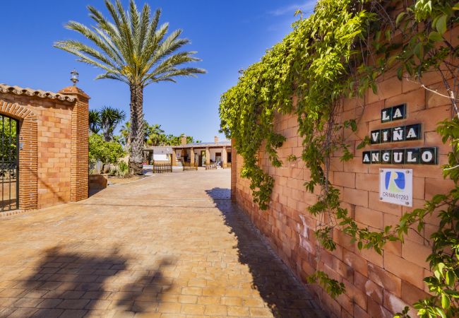 Casa rural en Alhaurin de la Torre - Cubo's Finca La Viña Angulo
