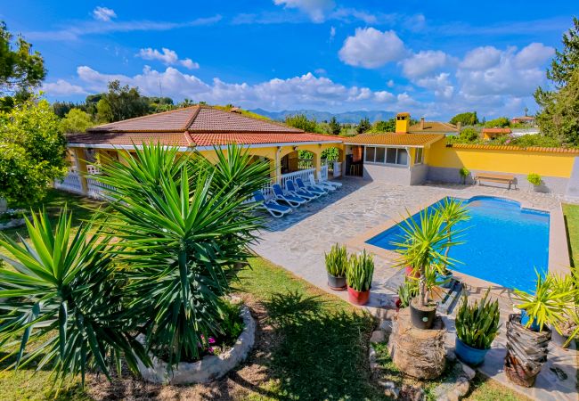 Casa rural con piscina en Alhaurín de la Torre