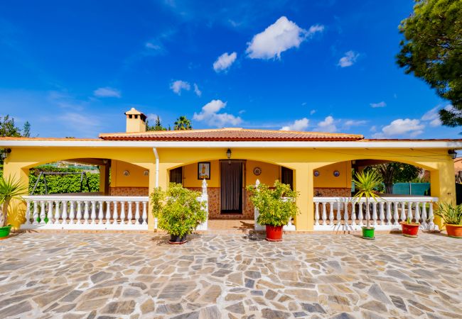 Casa rural en Alhaurin de la Torre - Cubo's Finca Megan