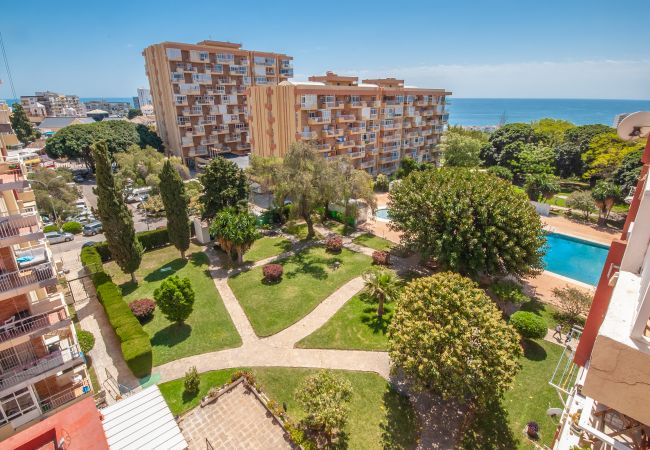 Piscina comunitaria de este apartamento en Benalmádena