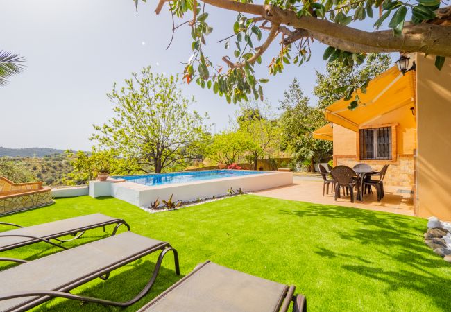 Casa rural en Mijas Pueblo - Cubo's Finca River Retreat High Privacy