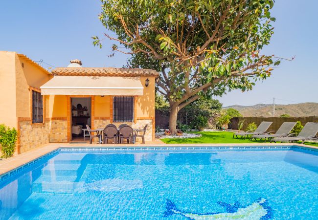 Casa rural en Mijas Pueblo - Cubo's Finca River Retreat High Privacy