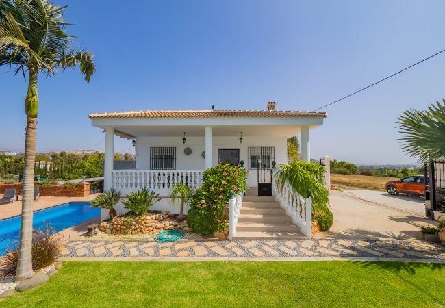 Casa rural en Coín - Cubo's Finca Mis Seis Soles