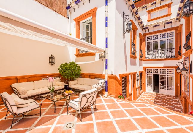 Terraza de esta casa de lujo en el centro de Alhaurín el Grande