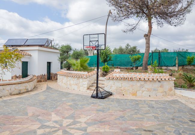 Villa en Estación de Cártama - Cubo's Villa Fina & Minigolf included