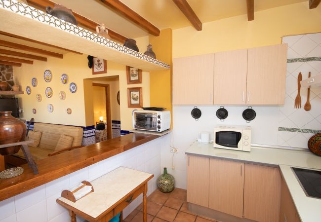 Cocina de esta villa en Ardales