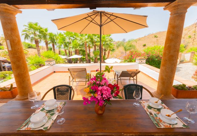 Terraza de este apartamento rural en Mijas Pueblo