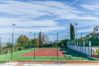 Pista de tenis comunitaria a esta casa de campo en Alhaurín el Grande