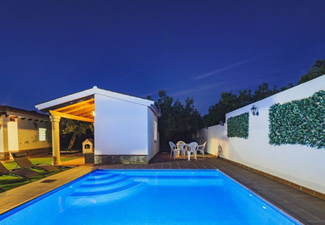Casa rural en Alhaurín el Grande - Cubo's Casa La Dehesilla High Privacy and Pool