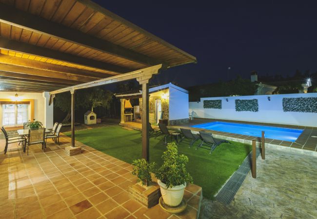 Casa rural en Alhaurín el Grande - Cubo's Casa La Dehesilla High Privacy and Pool