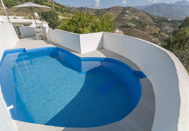 Casa rural en Nerja - .Granero Nerja
