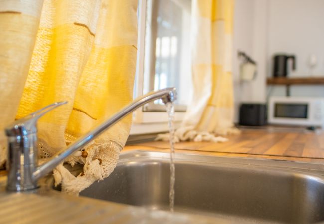 Cocina de esta casa rural en Coín