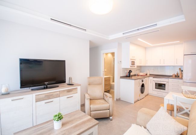 Salón comedor de este apartamento en Benalmádena (Arroyo de la miel)