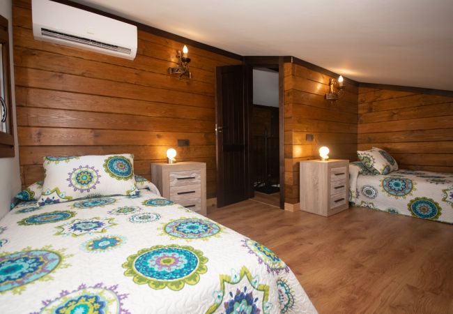 Dormitorio de esta villa en Alhaurín el Grande