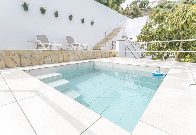 Casa rural en Nerja - .Cortijo Mandala Nerja
