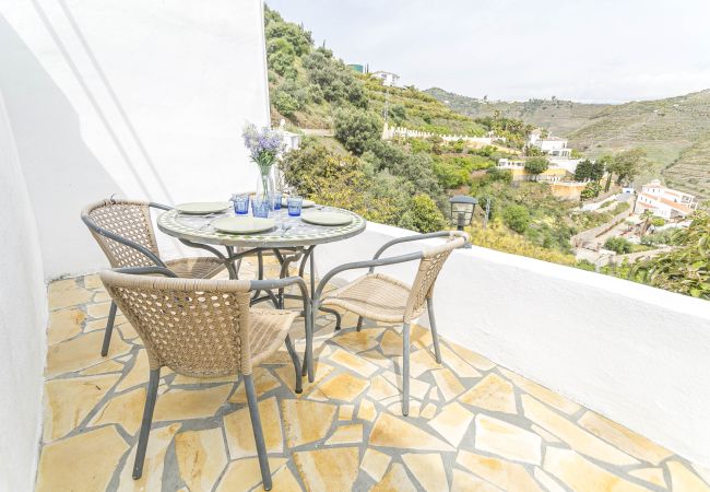 Casa rural en Nerja - .Cortijo Mandala Nerja