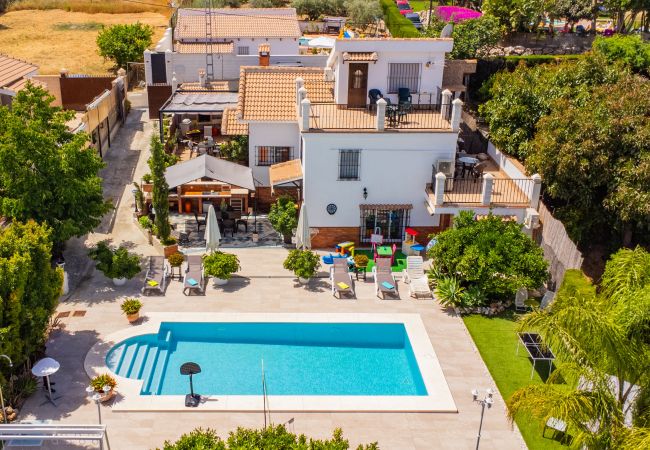 Villa en Alhaurin de la Torre - Cubo's Casa El Azahar