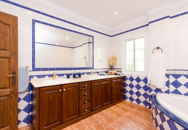 Villa en Nerja - .Villa Andrea Sol Nerja