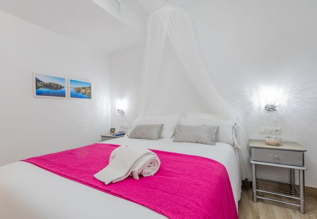 Dormitorio de esta casa rural en la Estación de Cártama