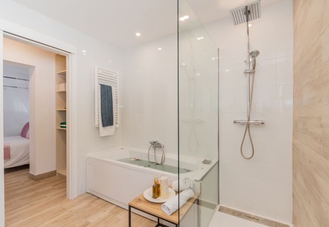 Baño de esta casa rural en la Estación de Cártama