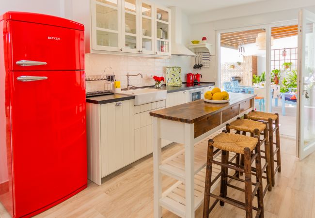 Cocina de esta casa rural en la Estación de Cártama
