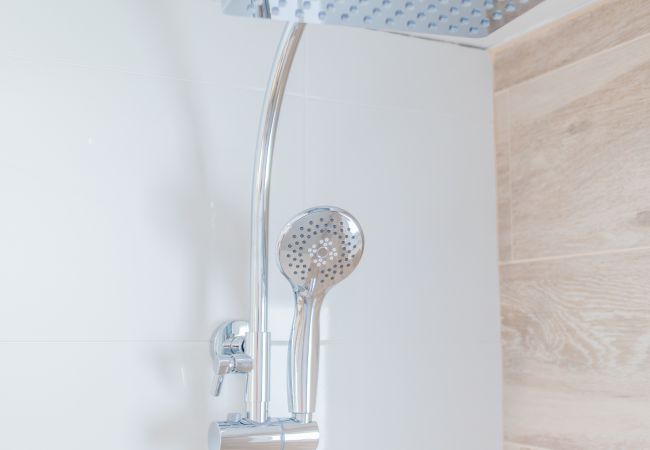 Baño de esta casa rural en la Estación de Cártama