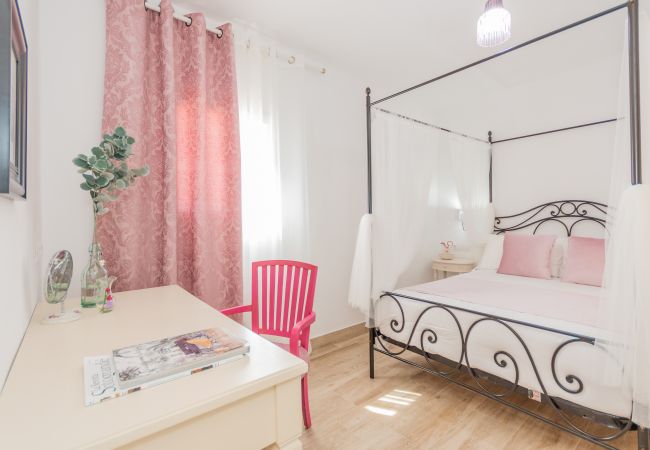 Dormitorio de esta casa rural en la Estación de Cártama