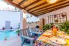 Terraza de esta casa rural en la Estación de Cártama