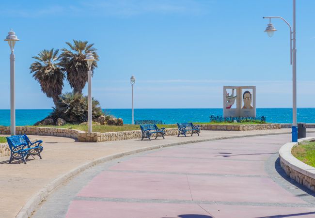 Apartamento en Cala del Moral - Cubo's Beachside Calasa Apartment & Terrace
