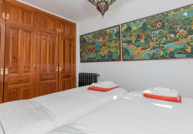 Villa en Coín - Cubo's Villa Las Lagunas de Azahar High Privacy