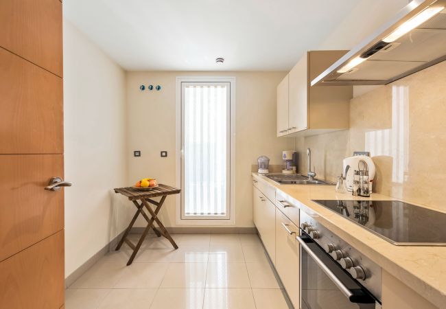 Cocina de este apartamento en Marbella 