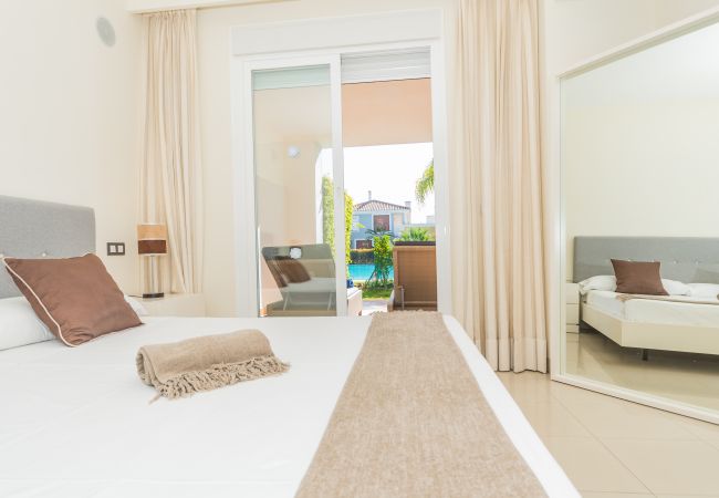 Dormitorio de este apartamento en Marbella