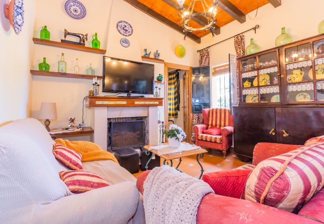 Casa rural en Alhaurín el Grande - Cubo's Huertecilla Macias
