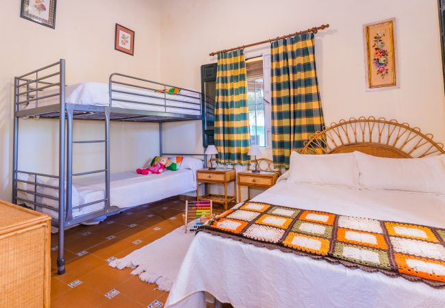 Casa rural en Alhaurín el Grande - Cubo's Huertecilla Macias