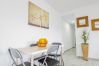 Salón comedor de esta casa rural en Cártama