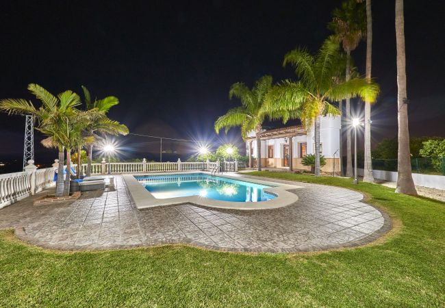 Villa en Alhaurín el Grande - Cubo's Villa Huerta de las Rosas