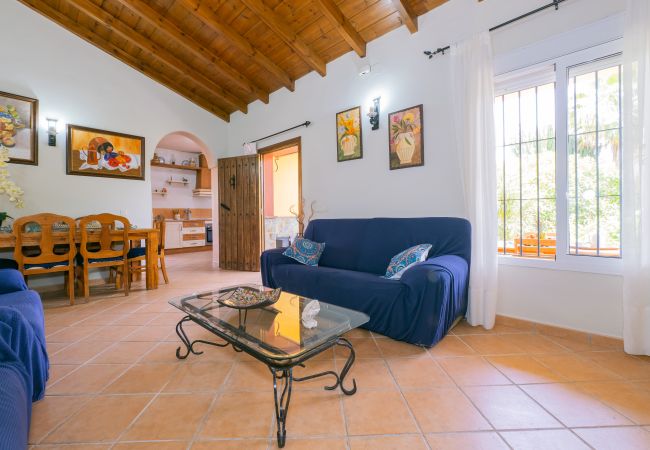Casa rural en Alhaurín el Grande - Cubo's Casa Rural Yanza