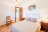 Dormitorio de esta casa rural en Alhaurín el Grande